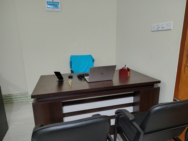 Executive workspace for IT and marketing